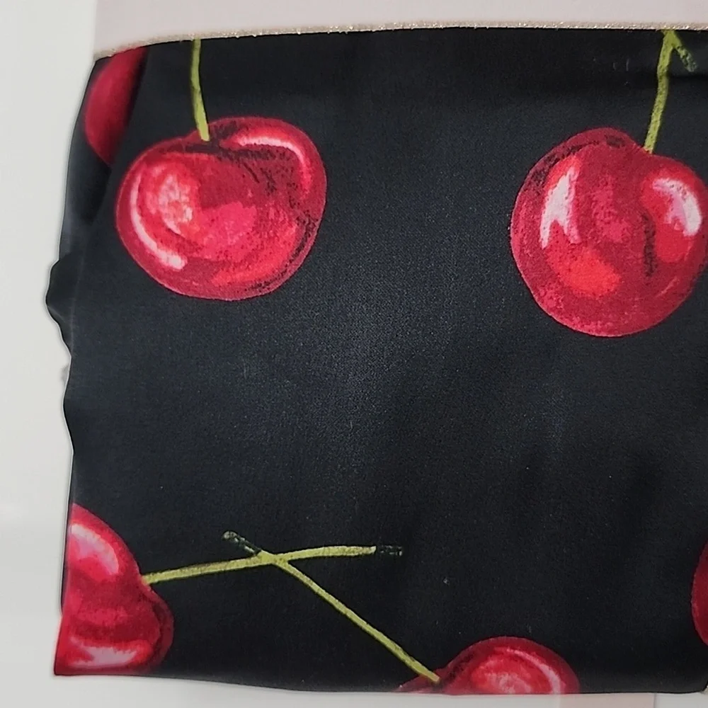 Victoria's Secret Signature Satin Long Pajama Set Cherries Size L Large NWT - Picture 5 of 5